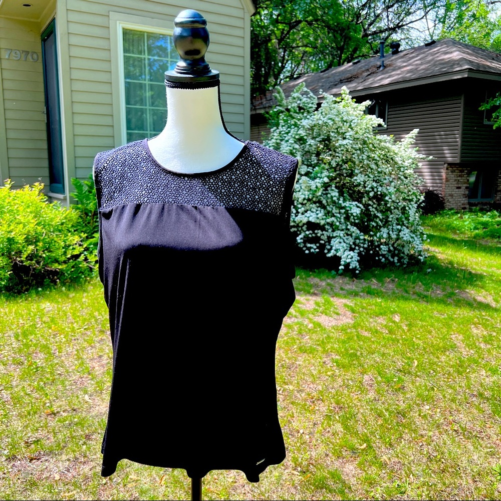 2 for $20 Calvin Klein black lace sleeveless keyhole back shell top size XL